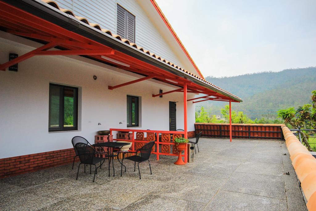 The Tiles Garden Yilan B&B Дуншань Екстер'єр фото